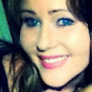 Meet your Posher, Faye